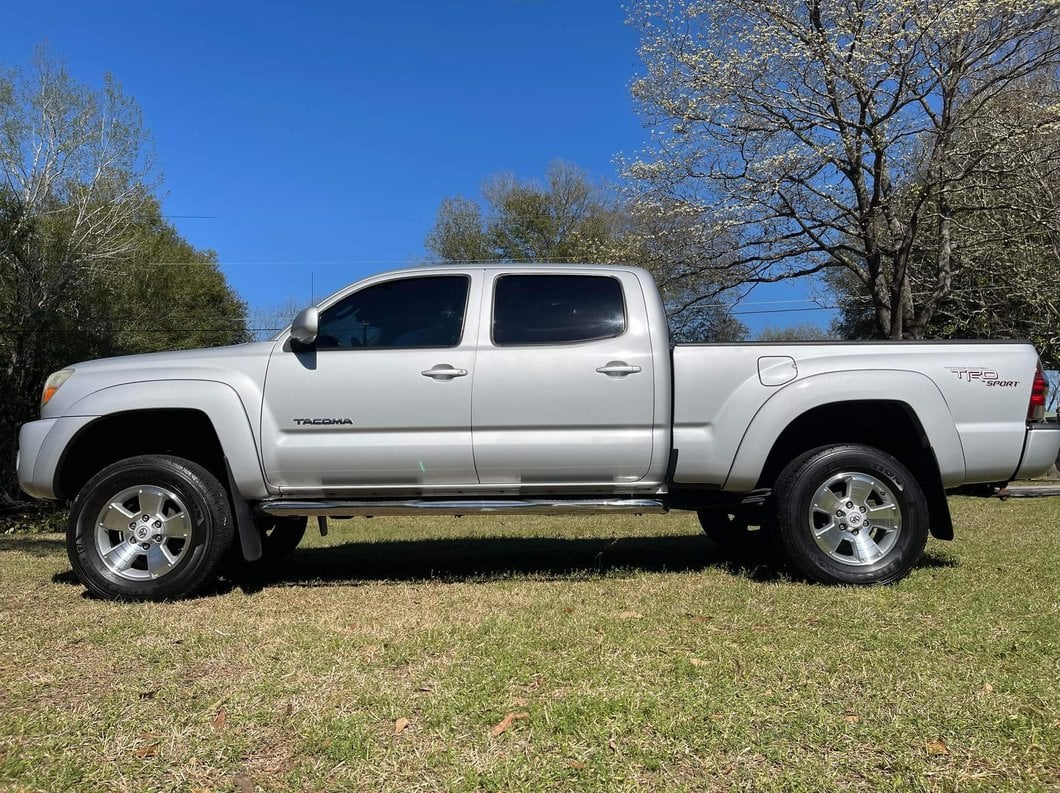 RedRock 3-Inch Side Step Bars; Stainless Steel (05-23 Tacoma Double Cab)