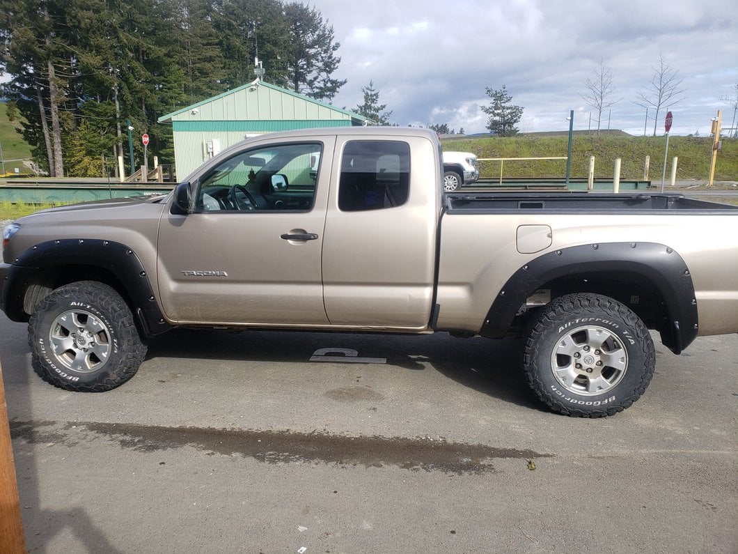 RedRock Pocket Style Fender Flares (05-10 Tacoma w/ 6-Foot Bed)