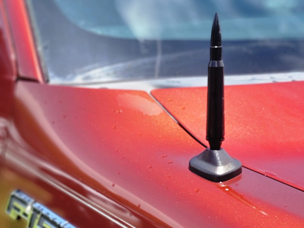 Starsuv 5.5" Silver Aluminum Stubby Bullet Antenna For Truck - Fits Ford F150, Chevy Silverado, GMC Sierra, Dodge RAM - AM/FM With 2-Year Warranty