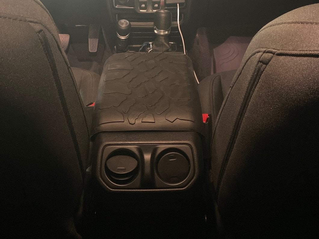 RedRock Alterum Series Treaded Arm Rest Cover (18-25 Jeep Wrangler JL)