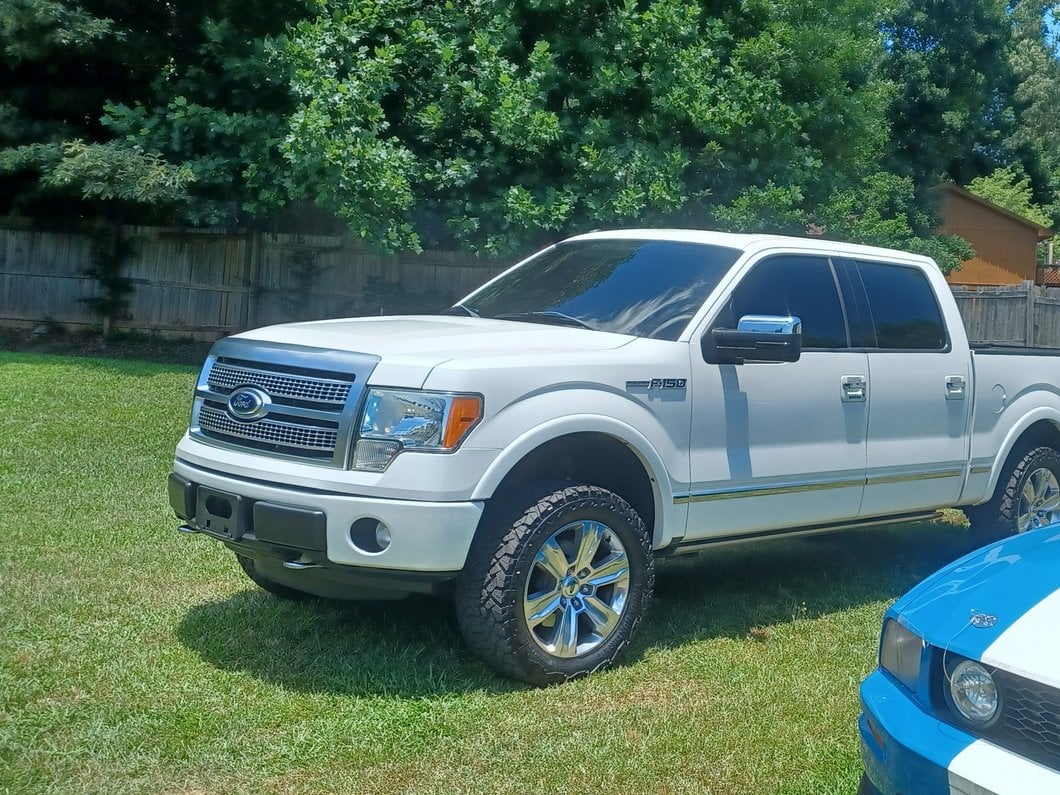 RedRock Front License Plate Mounting Bracket (09-14 F-150)