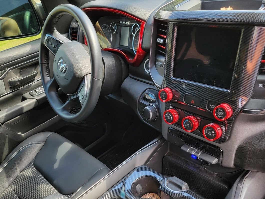 RedRock Gauge Cluster Trim; Red (19-25 RAM 1500)