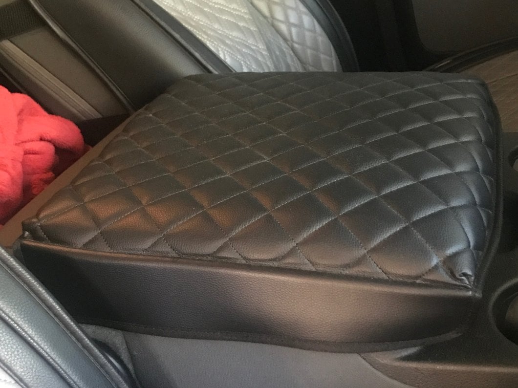 RedRock Center Console Arm Rest Cushion; Black (09-18 RAM 1500)