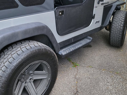 RedRock Molded ABS OE Style Side Step Bars (01-06 Jeep Wrangler TJ, Excluding Unlimited)