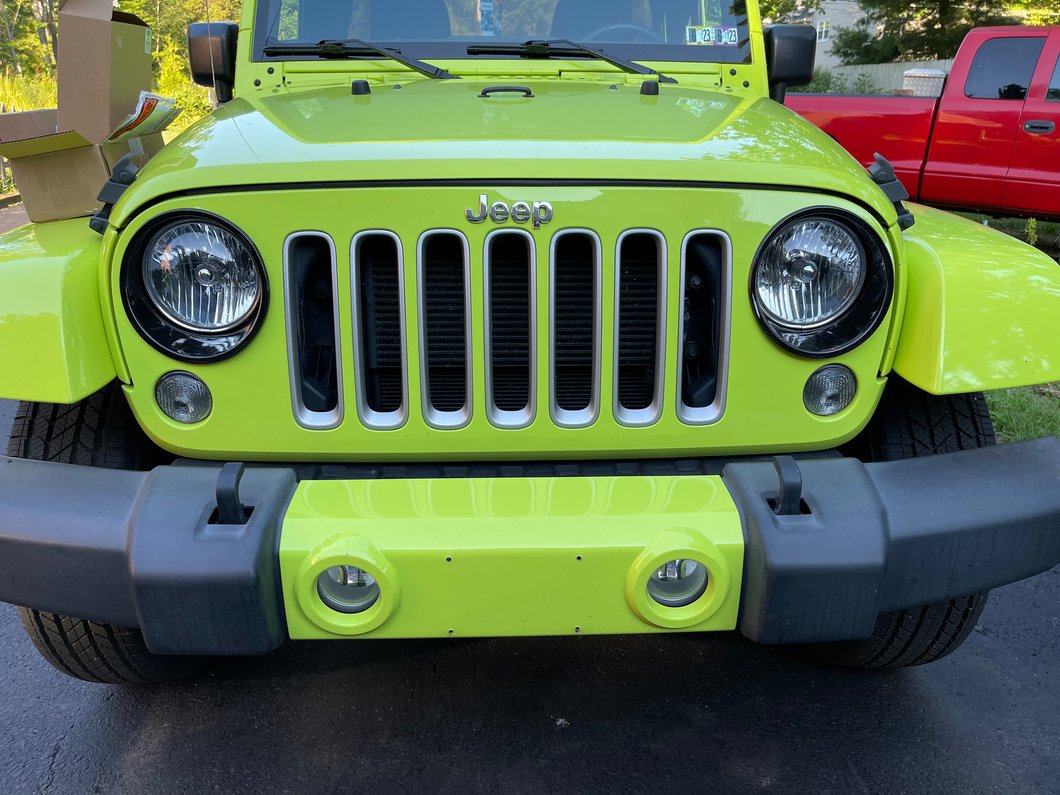 RedRock Headlight Trim; Gloss Black (07-18 Jeep Wrangler JK)
