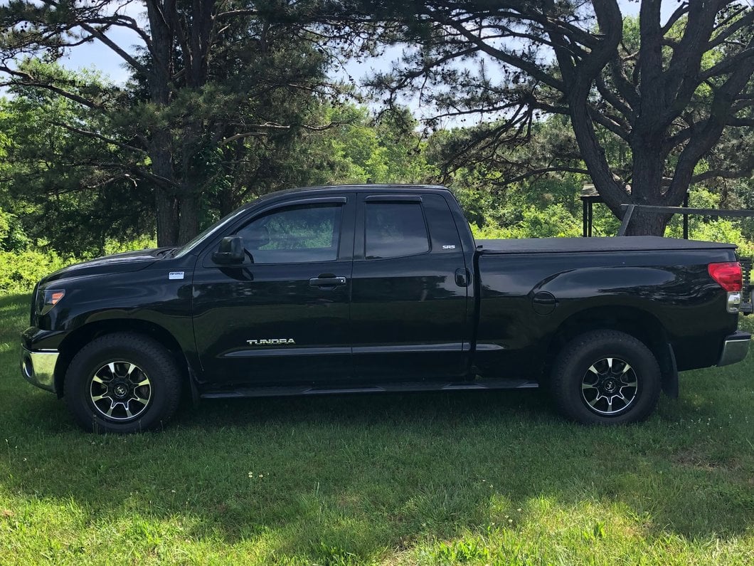 RedRock 5-Inch Oval Bent End Wheel to Wheel Side Step Bars; Black (07-21 Tundra Double Cab w/ 6-1/2-Foot Bed)