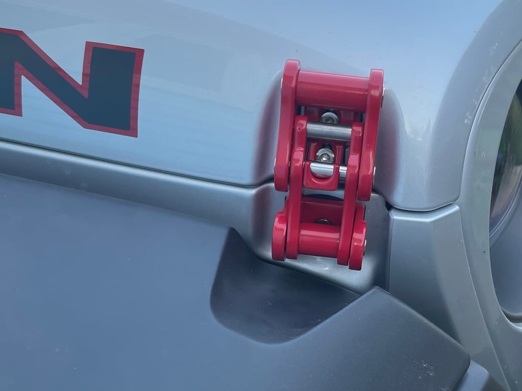 RedRock Billet Aluminum Hood Catch Set; Red (20-25 Jeep Gladiator JT)
