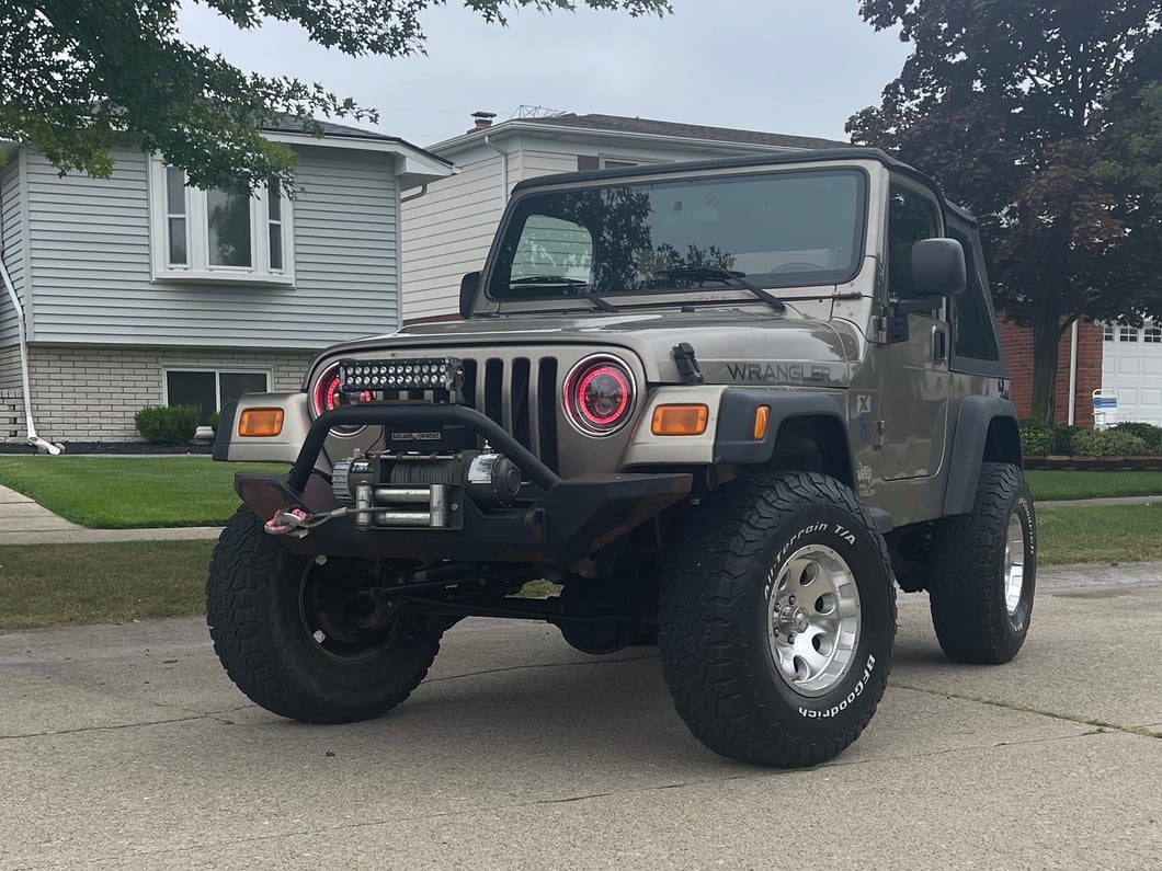 RedRock Headlight Mounting Rings (97-06 Jeep Wrangler TJ)