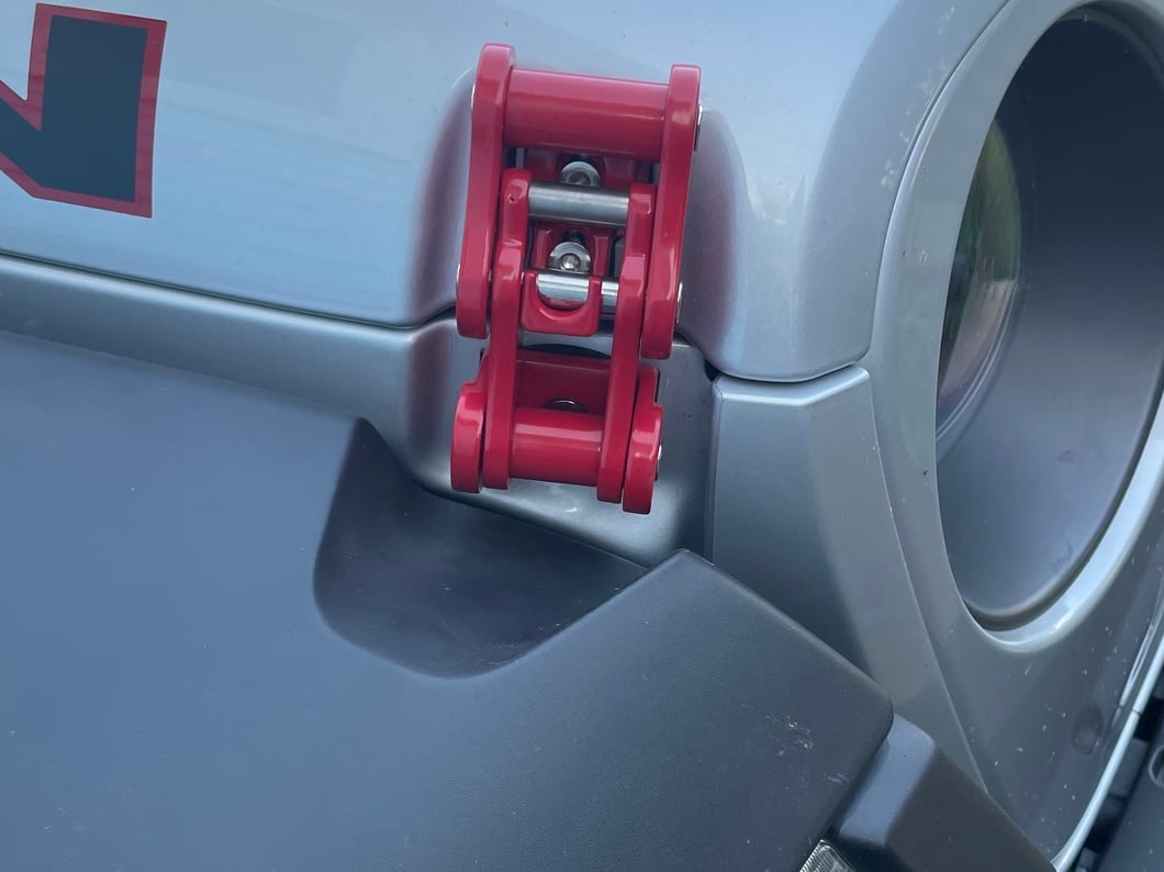 RedRock Billet Aluminum Hood Catch Set; Red (20-25 Jeep Gladiator JT)