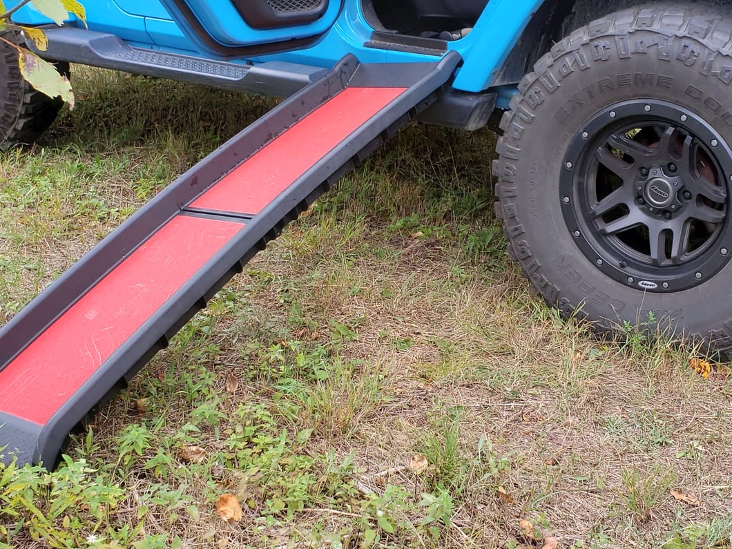 RedRock Easy-Fold Pet Ramp (Universal; Some Adaptation May Be Required)