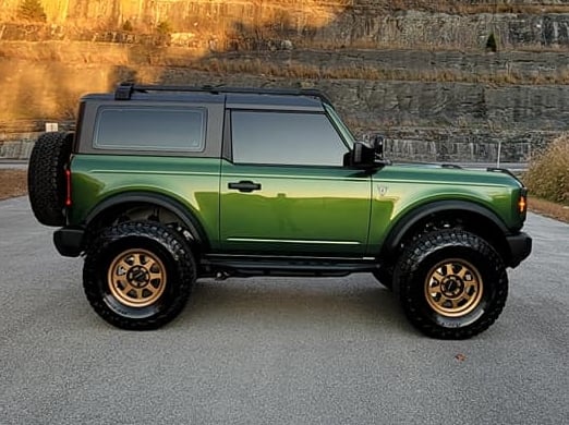 RedRock Side Armor with Step Pads (21-25 Bronco 2-Door)