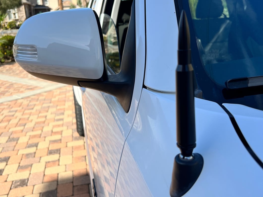 RedRock Billet Aluminum Bullet Style Antenna (05-15 Tacoma)