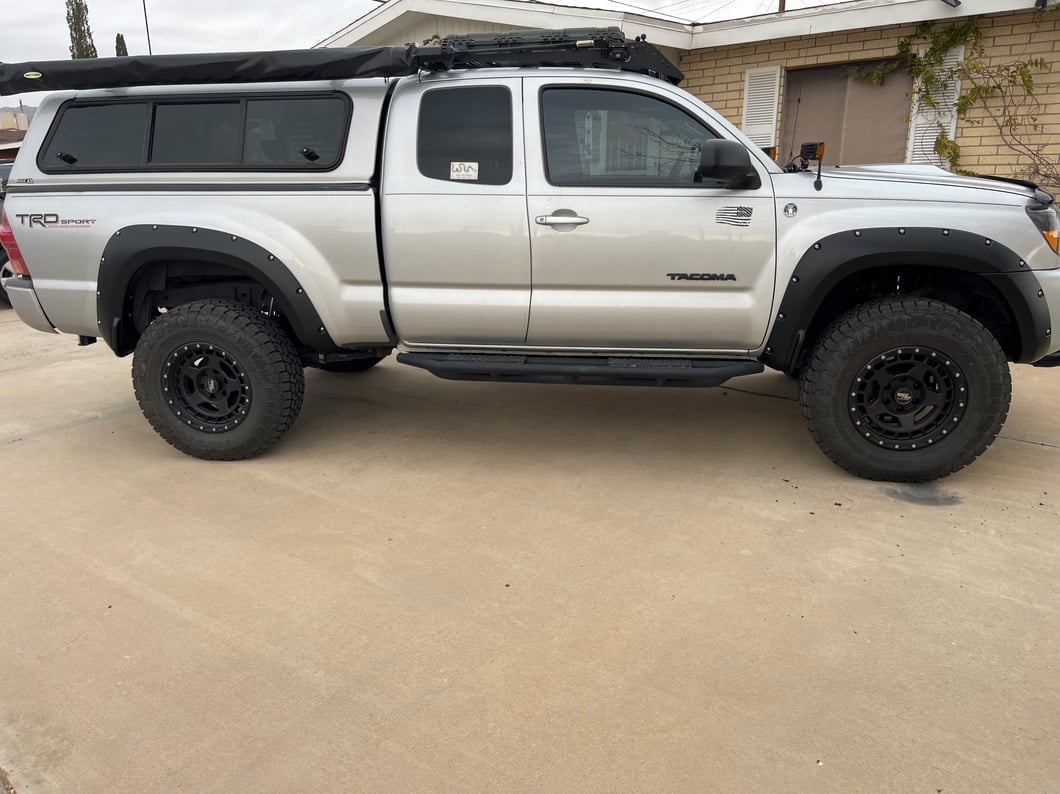 RedRock Pocket Style Fender Flares (05-10 Tacoma w/ 6-Foot Bed)