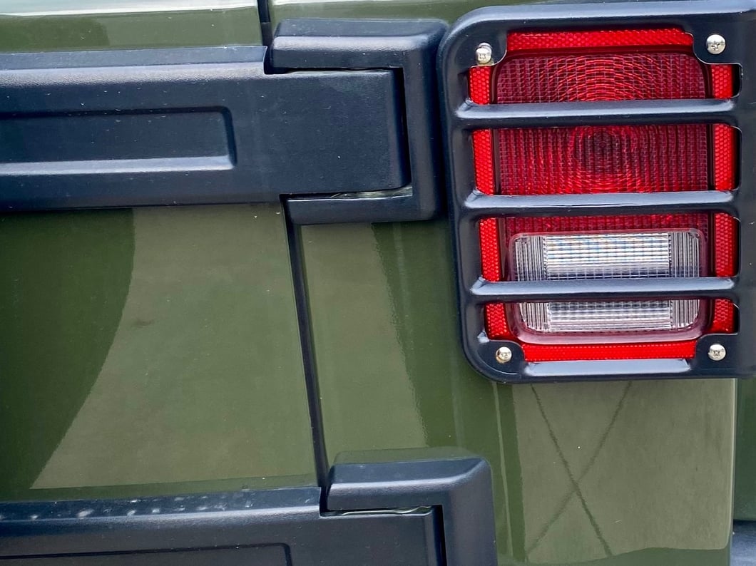 RedRock Tail Light Guards; Matte Black (07-18 Jeep Wrangler JK)