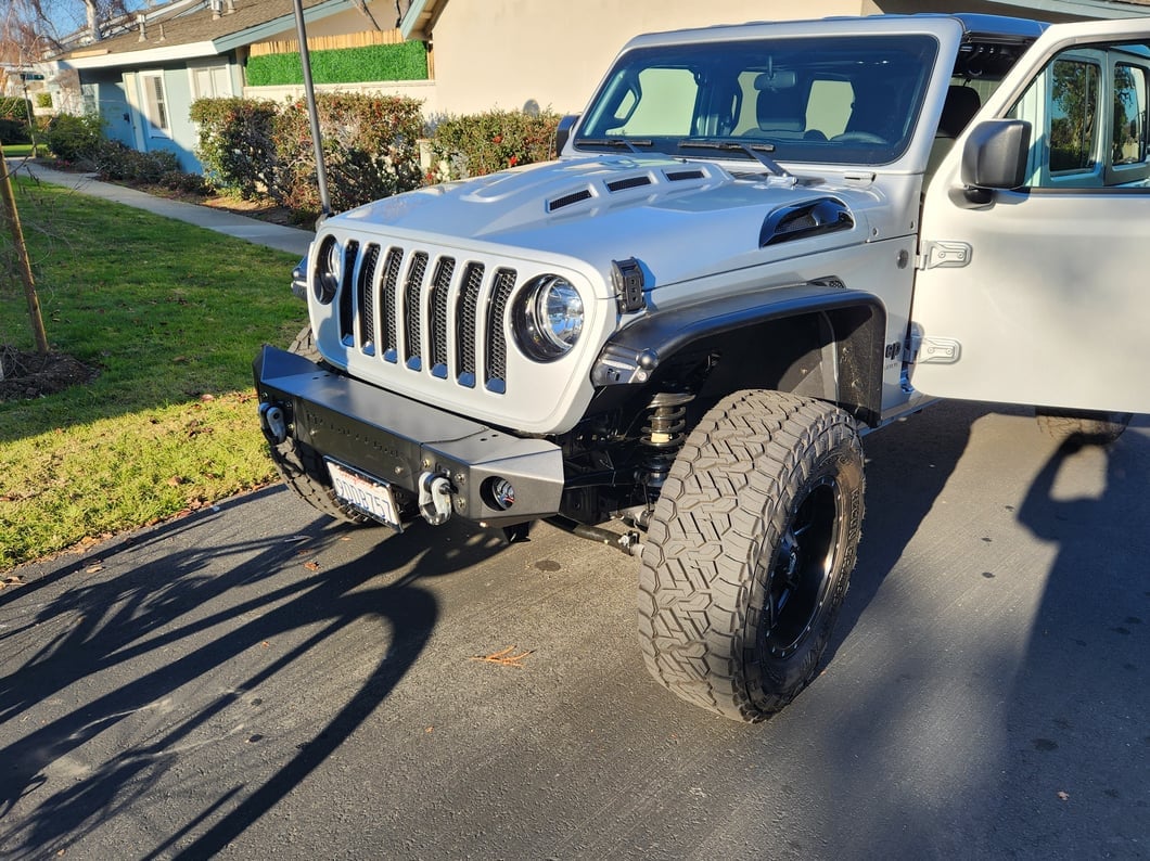 RedRock Avenger Heat Dispersion Hood; Unpainted (18-25 Jeep Wrangler JL)