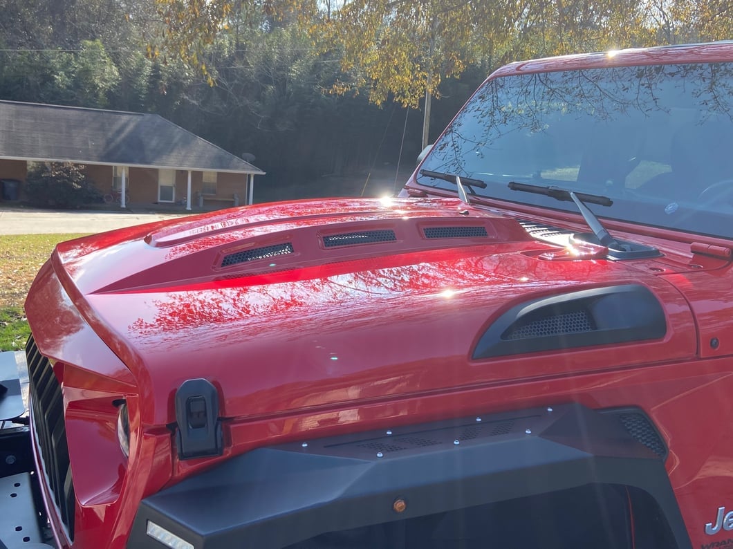 RedRock Avenger Heat Dispersion Hood; Unpainted (18-25 Jeep Wrangler JL)
