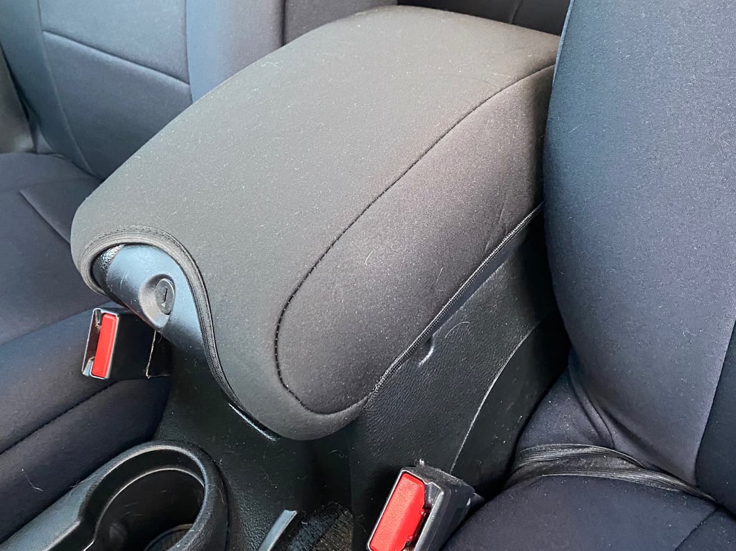 RedRock Neoprene Center Console Cover; Black (11-18 Jeep Wrangler JK)