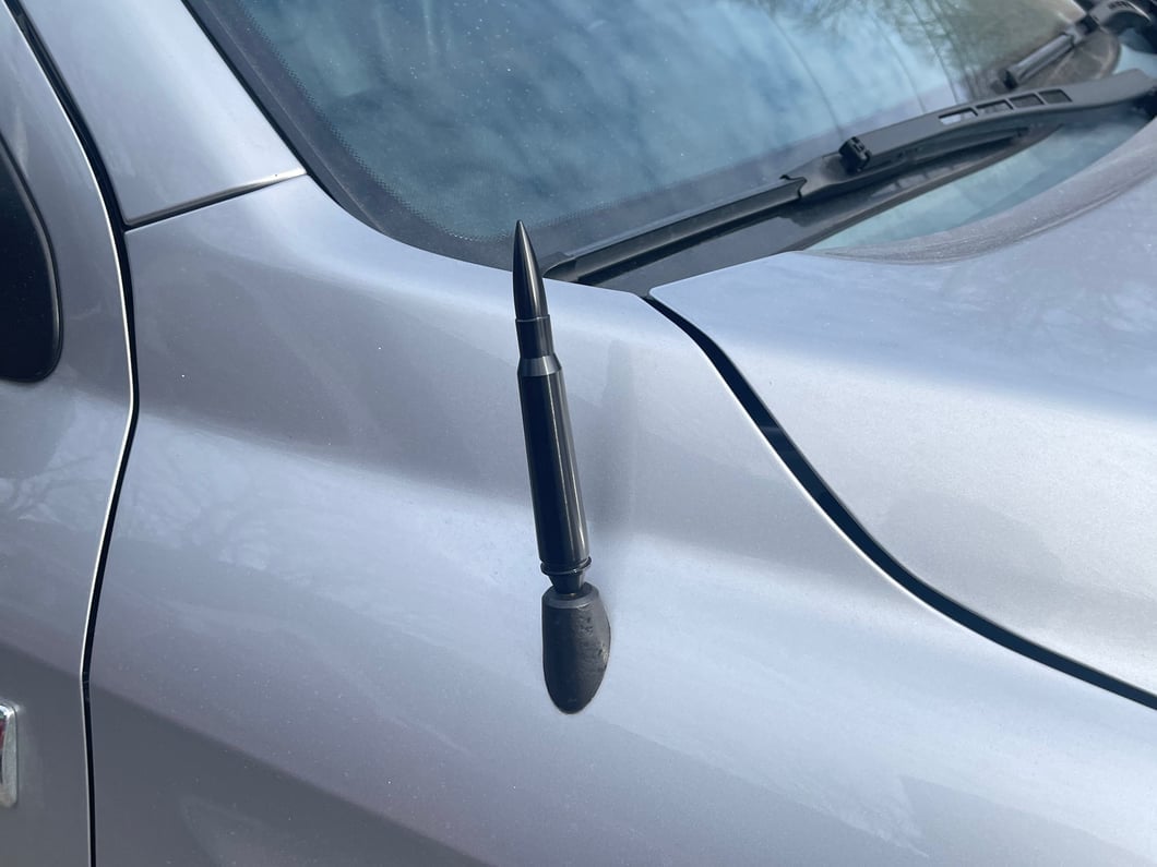 RedRock Billet Aluminum Bullet Style Antenna (14-21 Tundra)