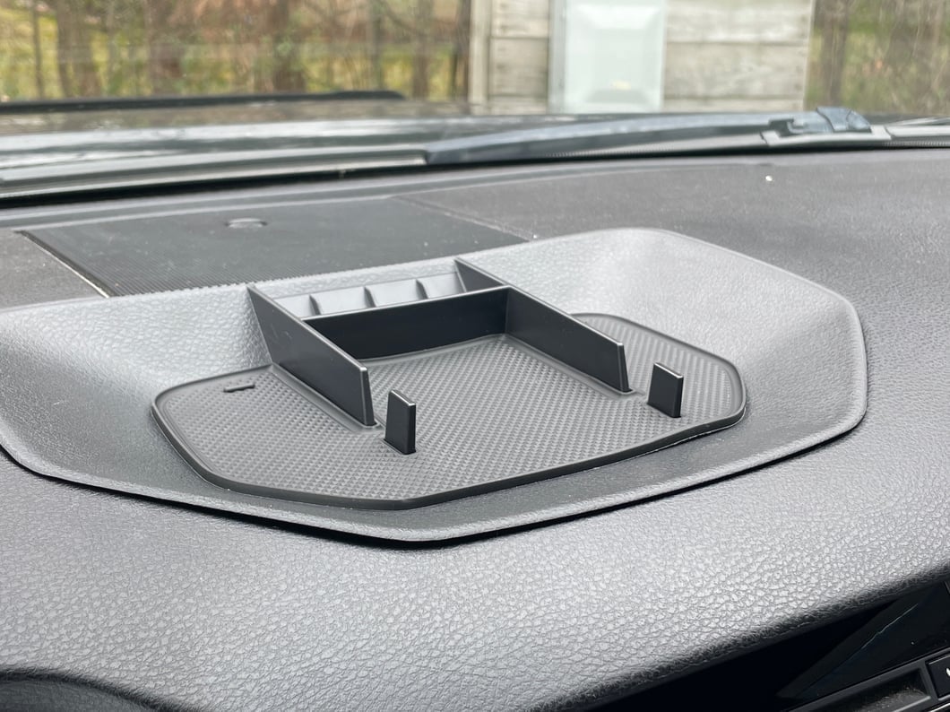 RedRock Dash Phone Holder (14-21 Tundra)