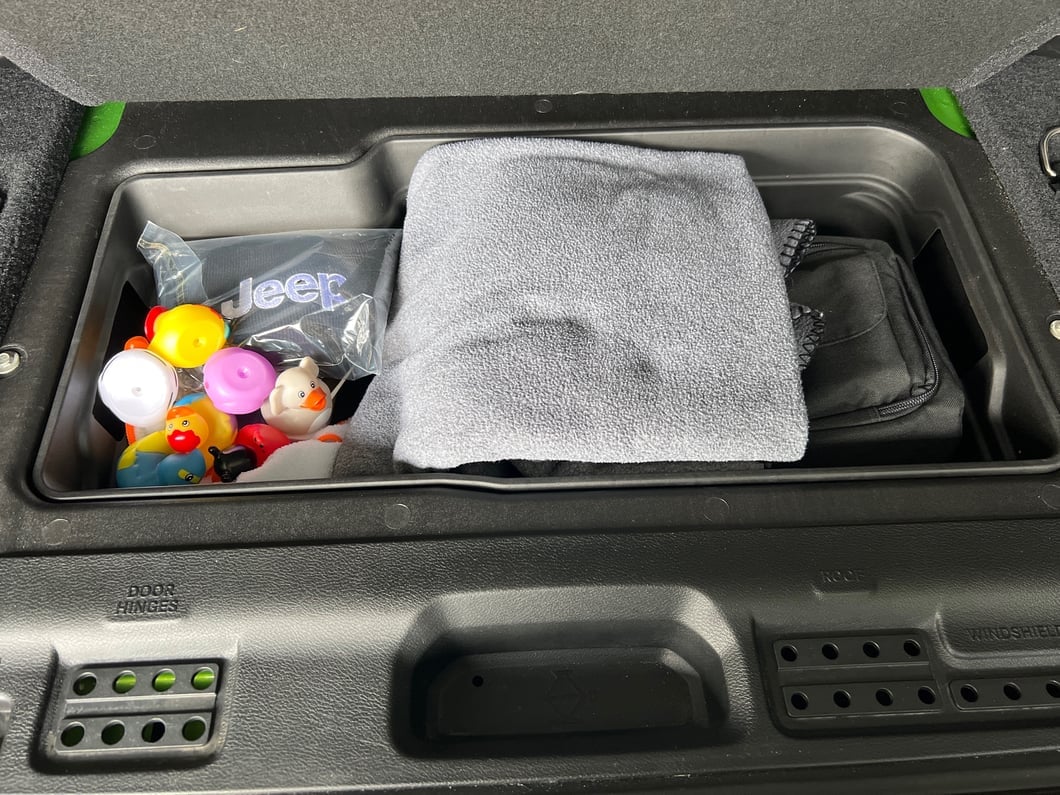 RedRock Rear Seat Storage Box (18-25 Jeep Wrangler JL, Excluding 4xe)