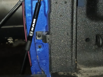 RAM Licensed by RedRock Tailgate Assist with RAM Logo (09-18 RAM 1500)