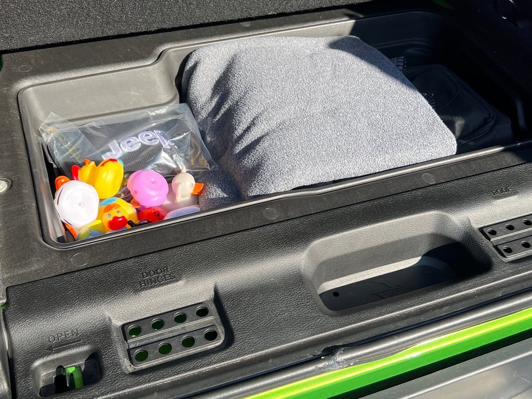RedRock Rear Seat Storage Box (18-25 Jeep Wrangler JL, Excluding 4xe)