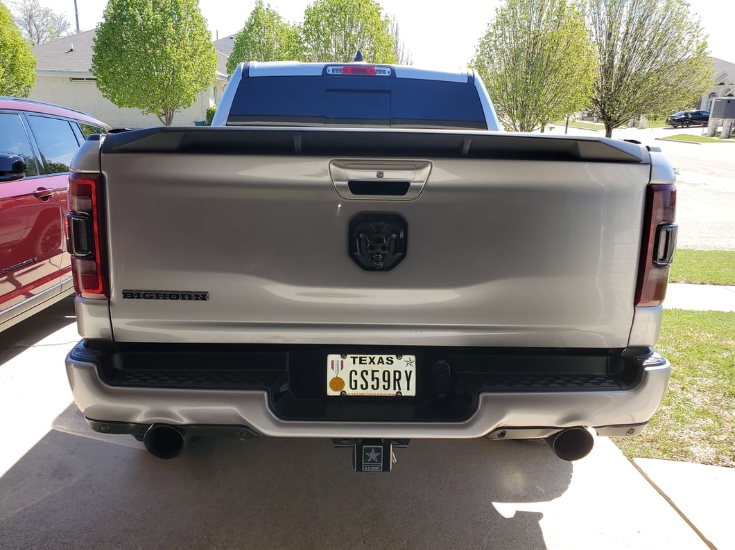 RedRock Tail Light Cover Trim; Carbon Fiber (19-24 RAM 1500 w/ Factory LED Tail Lights)