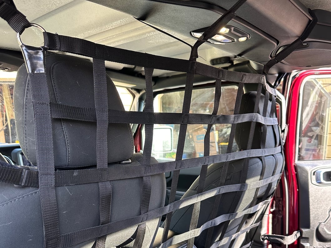 RedRock Cargo Net/Pet Divider; Front Seat (20-25 Jeep Gladiator JT)