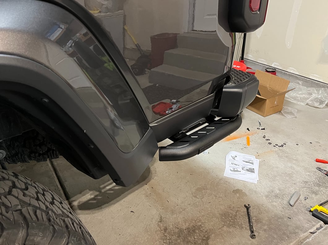 Jeep Licensed by RedRock Bed Side Rock Rails with Jeep Logo (20-25 Jeep Gladiator JT)