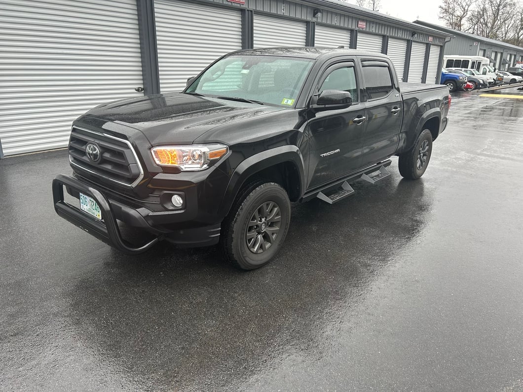 RedRock Low Profile Window Deflectors; Front and Rear; Gloss Black (16-23 Tacoma Double Cab)