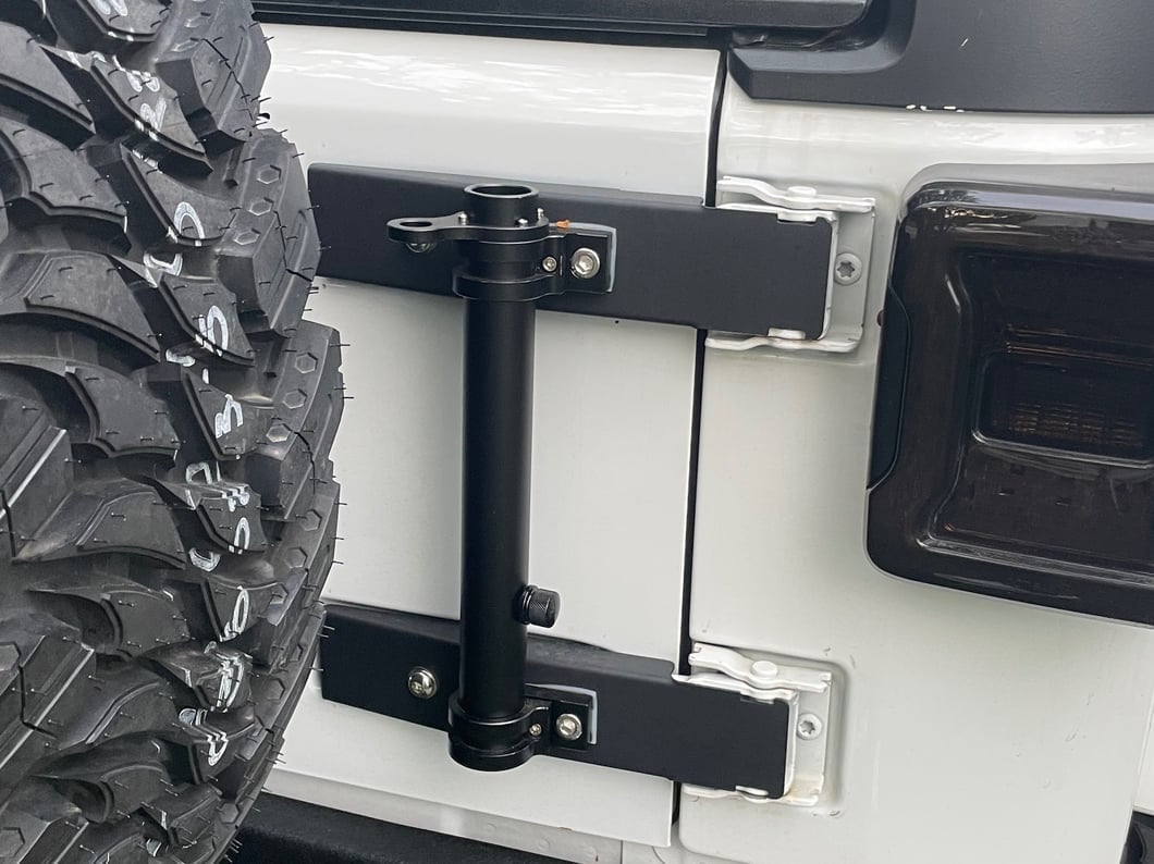 RedRock Tailgate Mounted Flag and Antenna Holder (07-18 Jeep Wrangler JK)