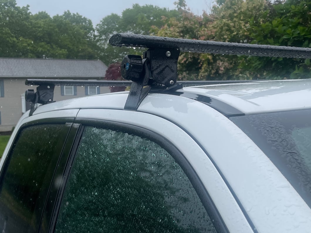 RedRock Cross Bar Roof Rack; Black; 60-Inch (13-25 RAM 1500)