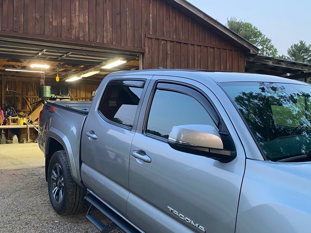 RedRock Low Profile Window Deflectors; Front and Rear; Gloss Black (16-23 Tacoma Double Cab)