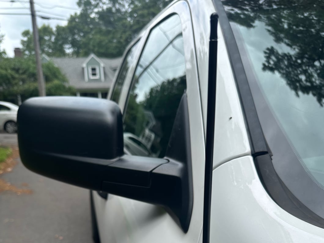 RedRock Antenna; 13-Inch (09-18 RAM 1500)
