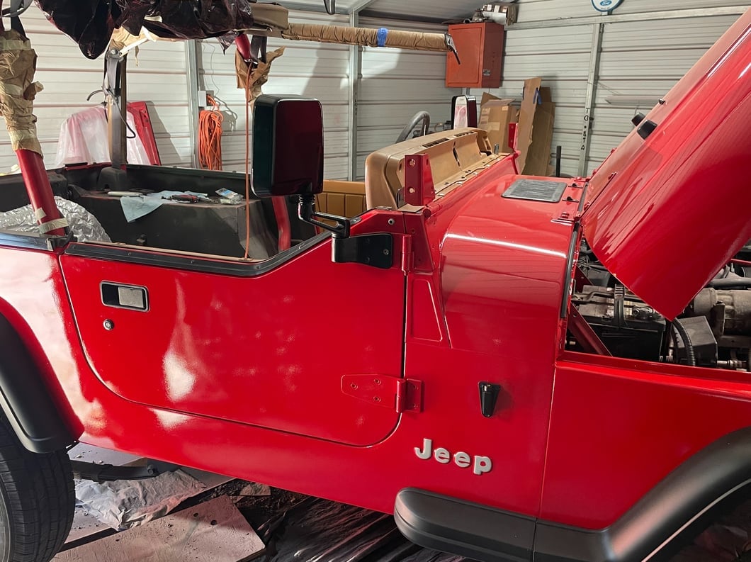Jeep Licensed by RedRock Side Logo; Silver (87-18 Jeep Wrangler YJ, TJ & JK)
