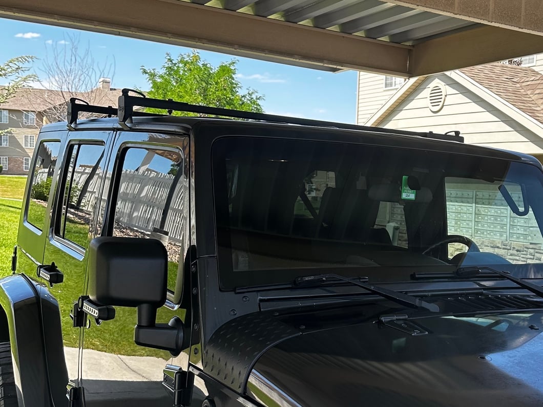 Jeep Licensed by RedRock Two Bar Removable Roof Rack with Jeep Logo (07-18 Jeep Wrangler JK 4-Door)