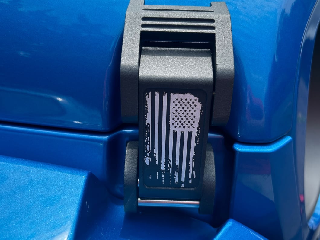 RedRock V2 Old Glory Billet Hood Catch Kit (20-25 Jeep Gladiator JT)