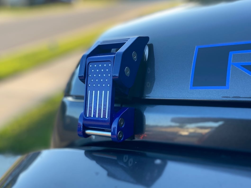 RedRock Old Glory Billet Hood Catch Kit; Blue (07-25 Jeep Wrangler JK & JL)