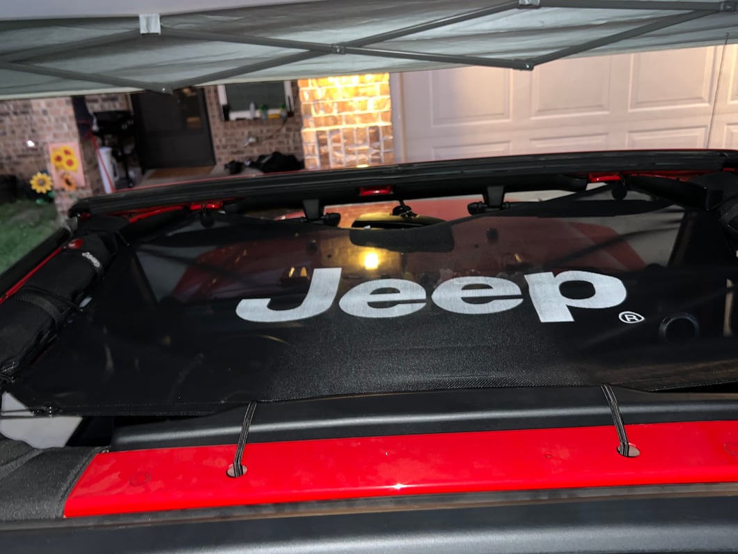 Jeep Licensed by RedRock Mesh Sun Shade with Jeep Logo (07-18 Jeep Wrangler JK)