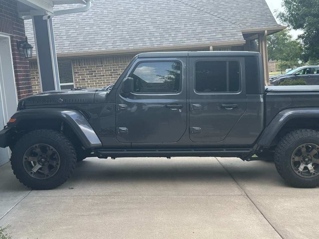 Jeep Licensed by RedRock Enhanced Rubi Rails with Jeep Logo