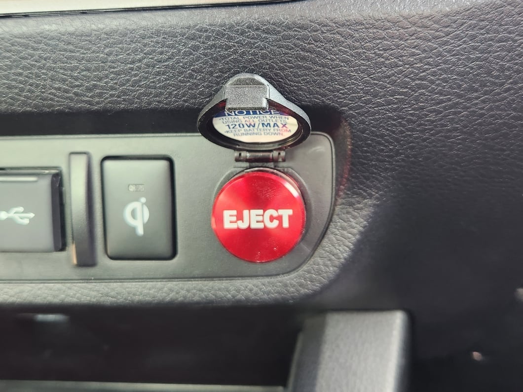 RedRock Billet Aluminum Eject Lighter Plug