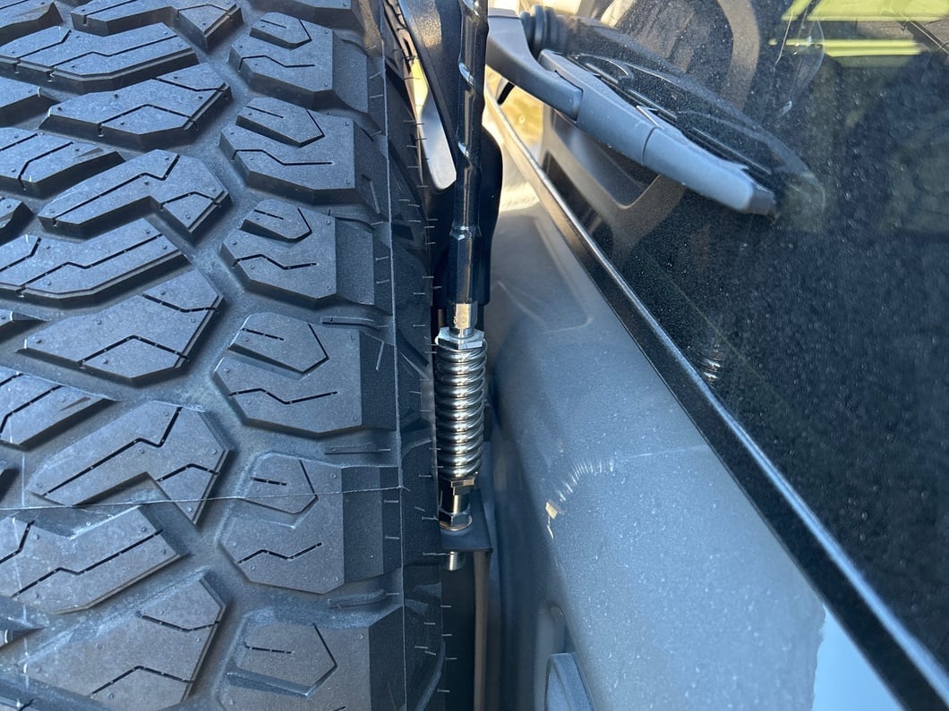 RedRock Tailgate CB Antenna Mount (18-25 Jeep Wrangler JL)