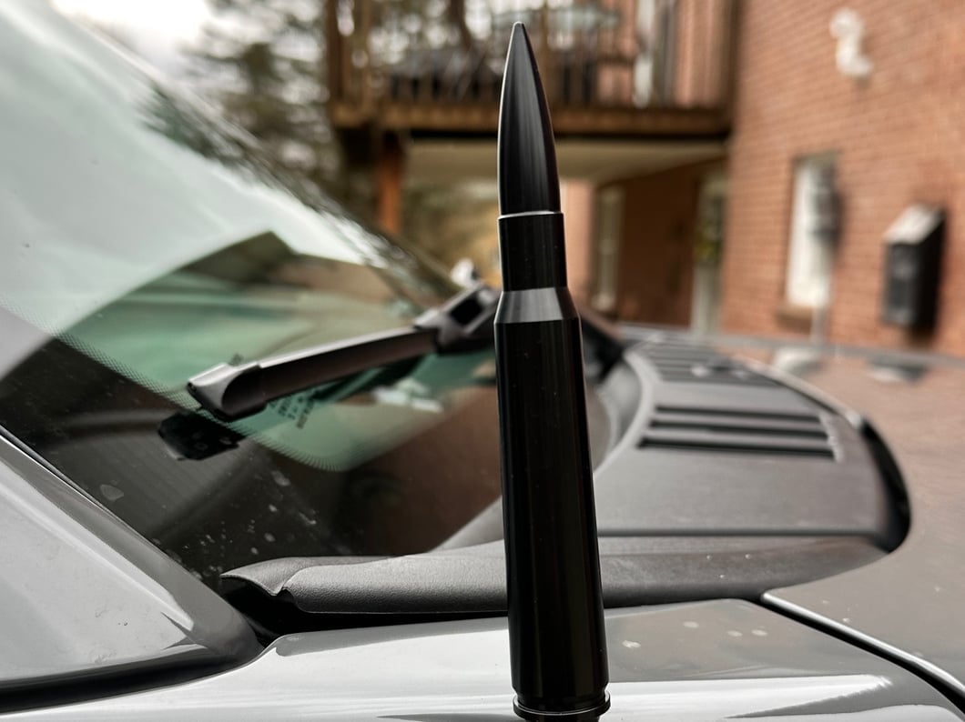 RedRock Billet Aluminum Bullet Style Antenna (15-20 F-150)