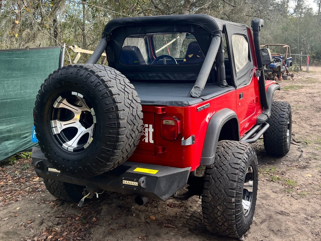 RedRock Tonneau Cover; Black Denim (76-91 Jeep C7 & Wrangler YJ)