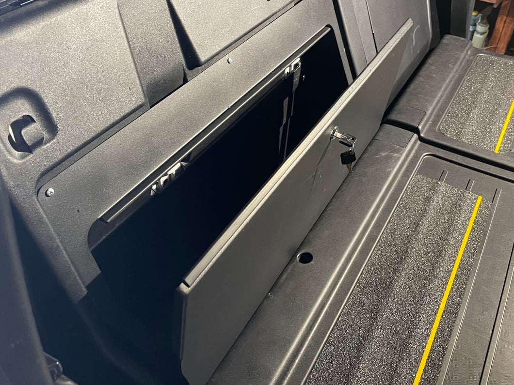 RedRock Under Seat Lock Box; Small (16-23 Tacoma)