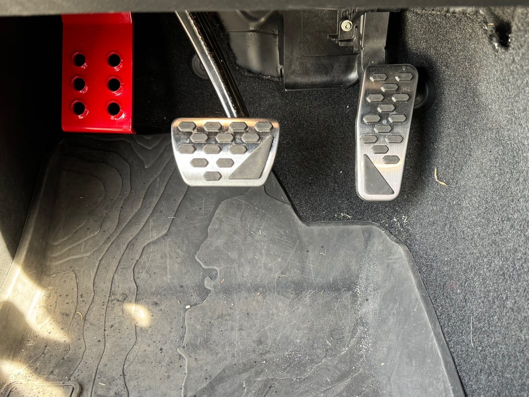 RedRock Billet Aluminum Pedal Covers (20-25 Jeep Gladiator JT w/ Automatic Transmission)