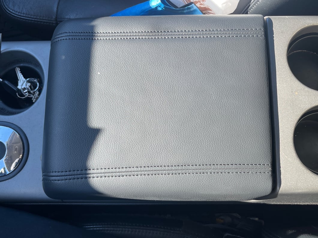 RedRock Replacement Center Console Lid; Black (04-08 F-150)
