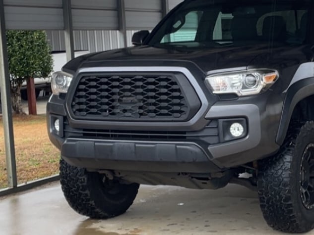 RedRock Baja Mesh Upper Replacement Grille with LED Lighting; Matte Black (16-23 Tacoma)