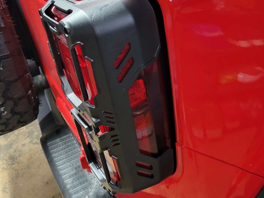 RedRock Tail Light Guards; Matte Black (21-25 Bronco, Excluding Raptor)