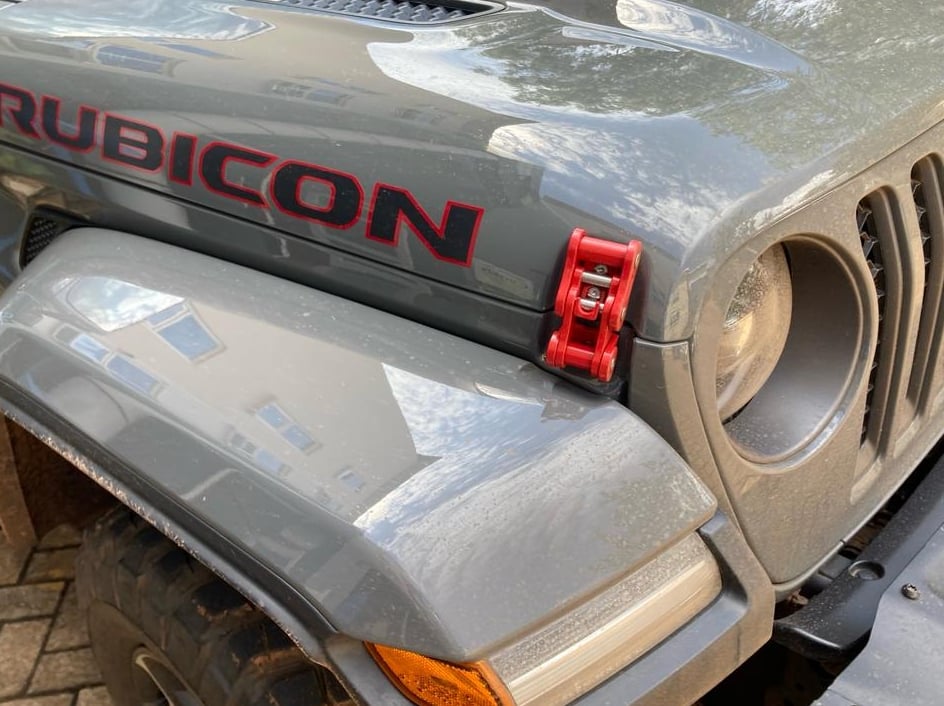 RedRock Billet Aluminum Hood Catch Set; Red (20-25 Jeep Gladiator JT)